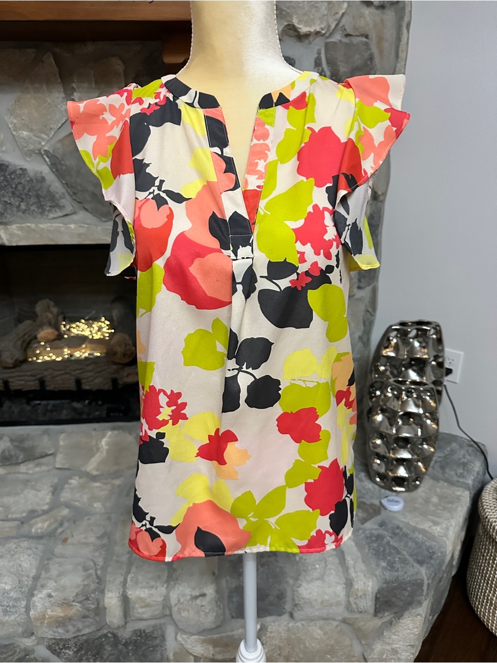 Gap Floral Print Tank Top Womens XS Vibrant Multicolor V-neck Ruffled Sleeveless